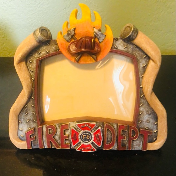 Van Mark Red Hats Of Courage Fire Department Picture Frame 3"  X 4 1/2" - Picture 2 of 4